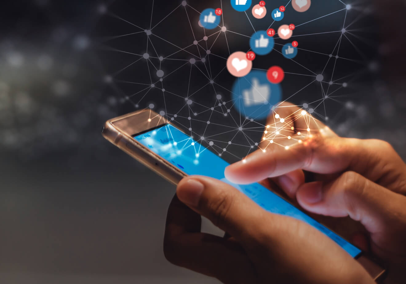 SNSマーケティング事業